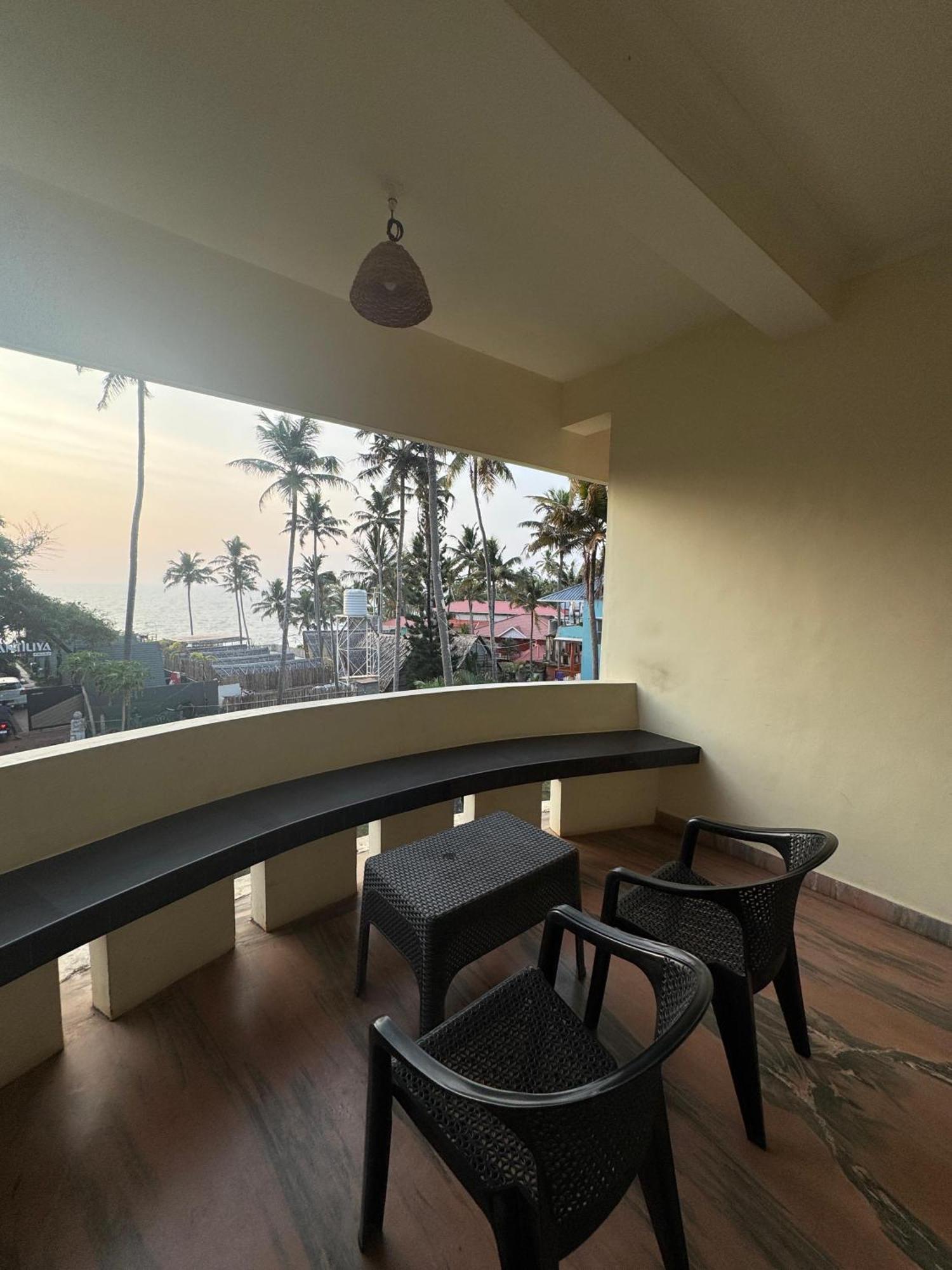 Beach View Balcony Resort By Hello Varkala Exteriör bild