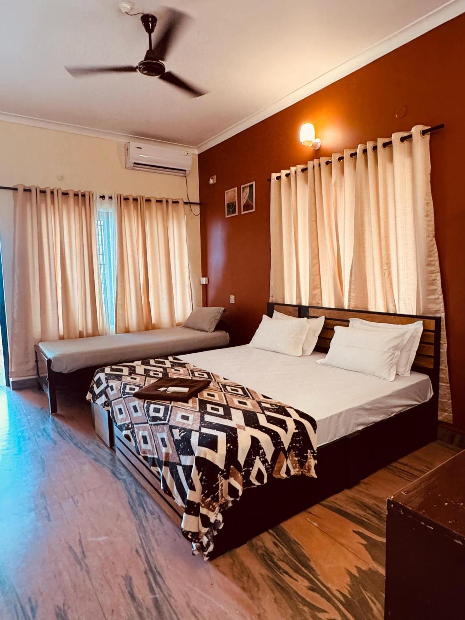 Beach View Balcony Resort By Hello Varkala Exteriör bild
