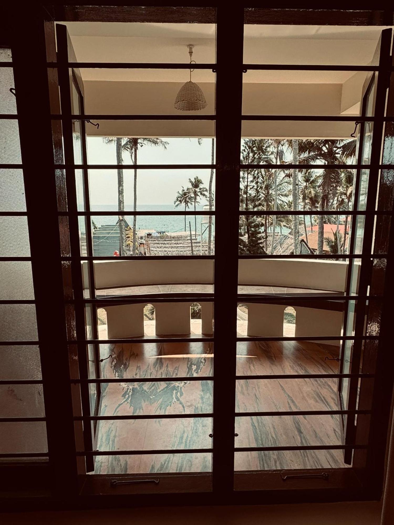 Beach View Balcony Resort By Hello Varkala Exteriör bild