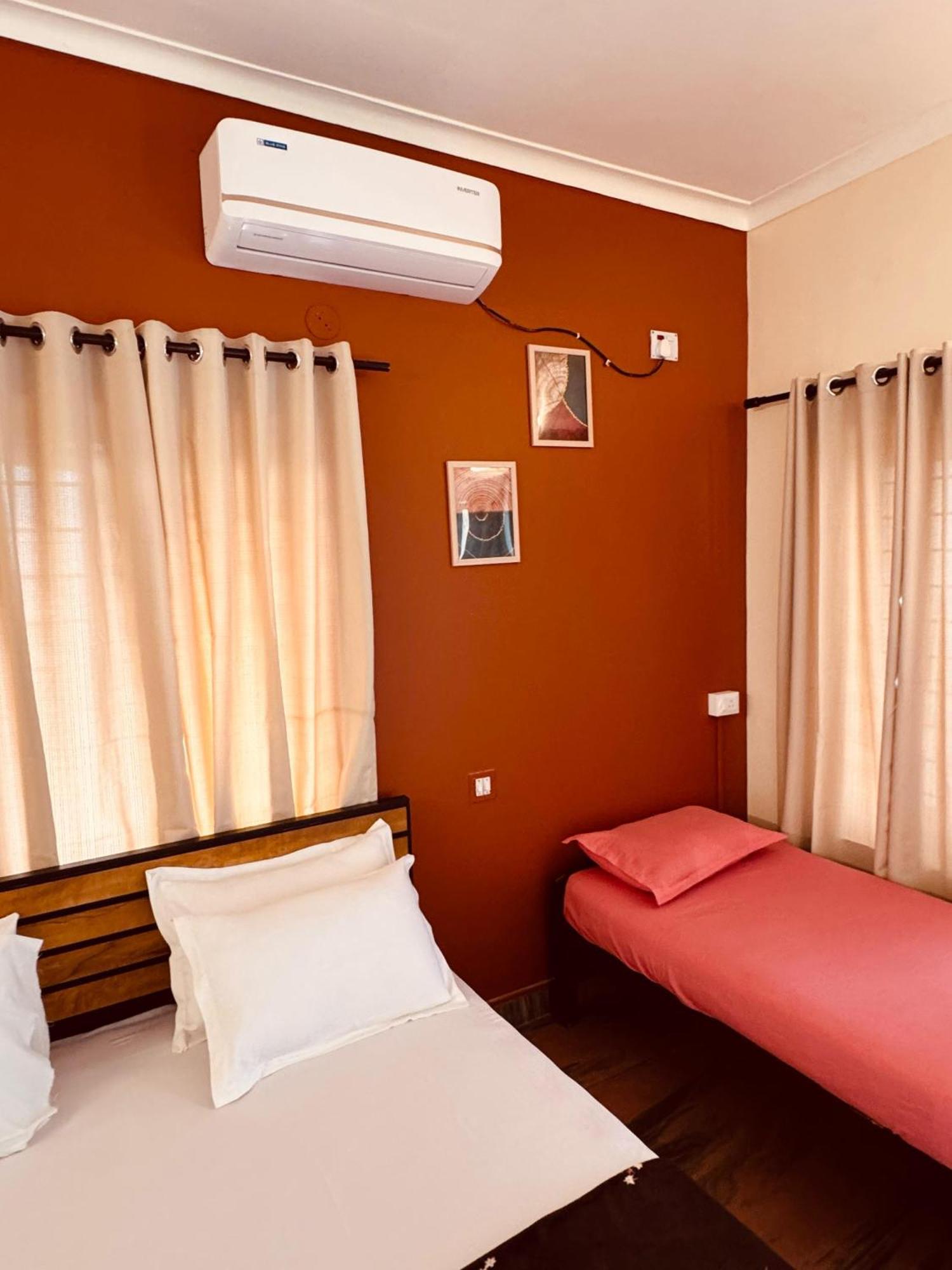 Beach View Balcony Resort By Hello Varkala Exteriör bild